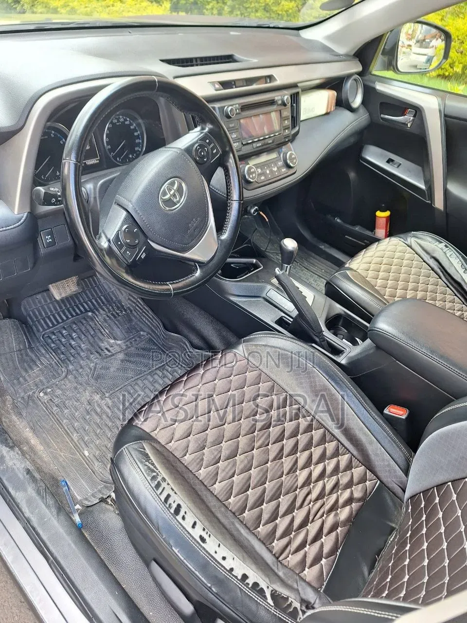Toyota RAV4 LE AWD (2.5L 4cyl 6A) 2017 Gray