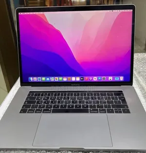 New Laptop Apple MacBook 16GB Intel Core i7 SSD 512GB