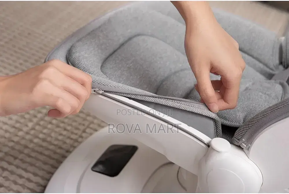 Mastel Baby Electric Rocking Plastic Cradle Chairs Border