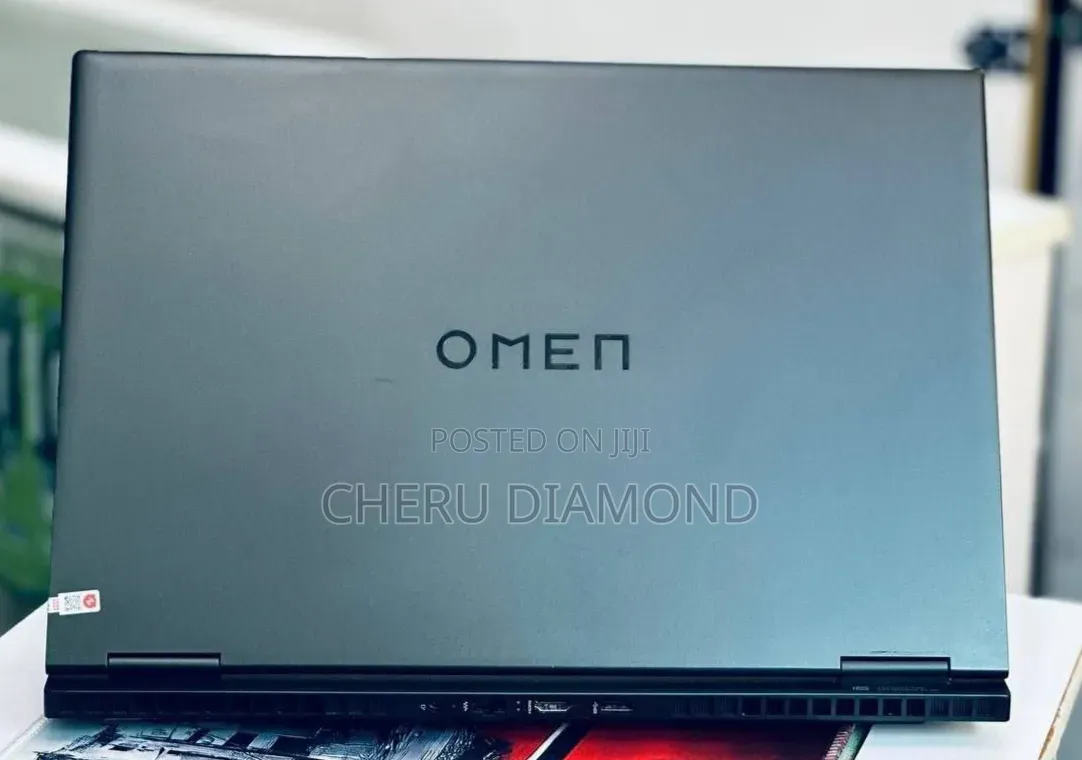 New Laptop HP Omen 17 16GB Intel Core i9 SSD 1T