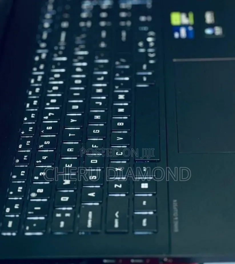 New Laptop HP Omen 17 16GB Intel Core i9 SSD 1T
