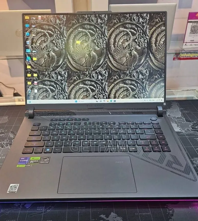 New Laptop Asus ROG Strix G15 16GB Intel Core i9 SSD 1T