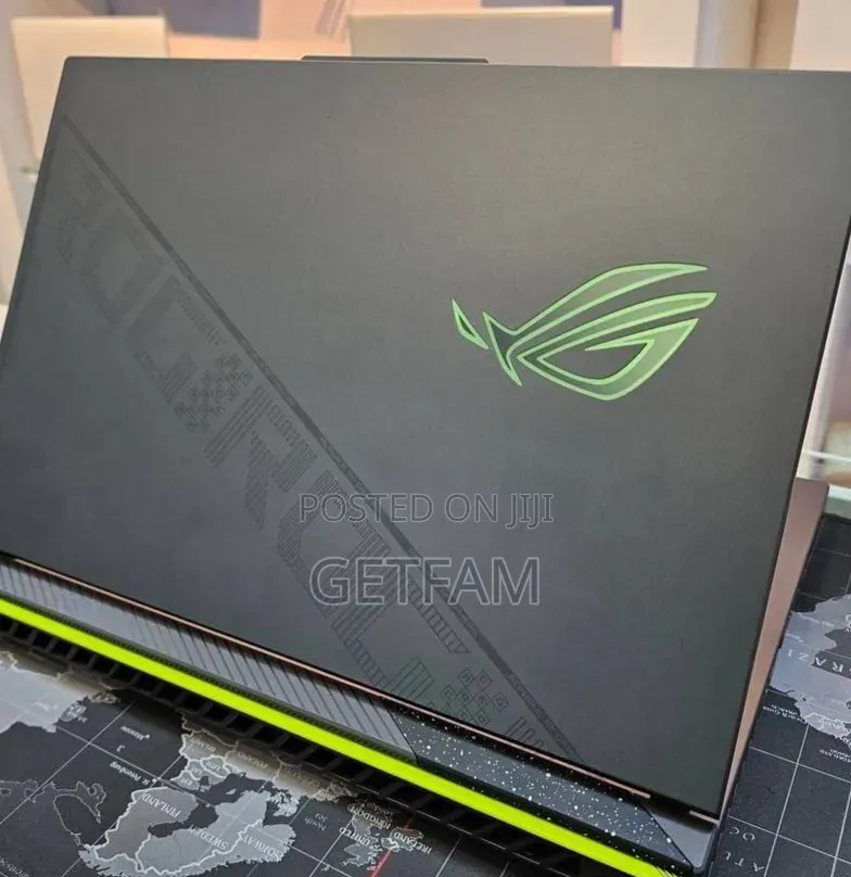 New Laptop Asus ROG Strix G15 16GB Intel Core i9 SSD 1T