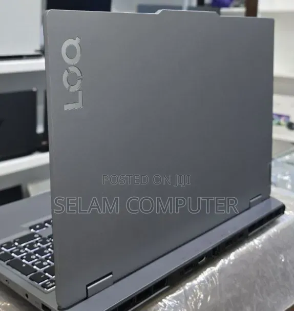 New Laptop Lenovo LOQ 15AHP10 16GB AMD Ryzen 5 SSD 512GB
