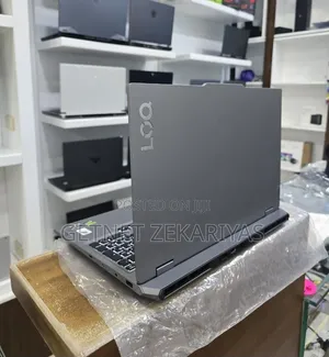 New Laptop Lenovo LOQ 15ARP9 16GB AMD Ryzen 5 SSD 512GB