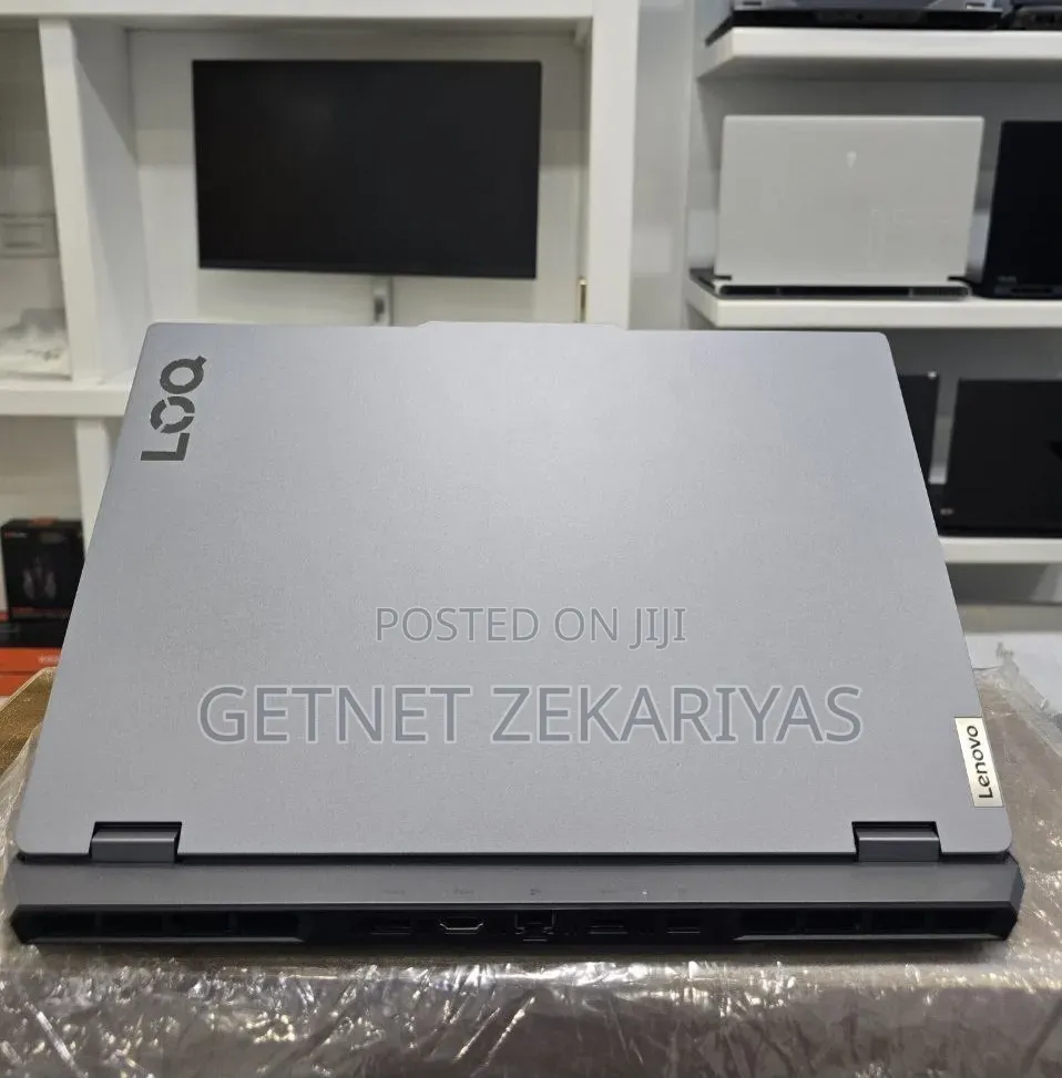 New Laptop Lenovo LOQ 15ARP9 16GB AMD Ryzen 5 SSD 512GB