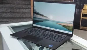 New Laptop Dell Latitude 7420 16GB Intel Core i7 SSD 512GB