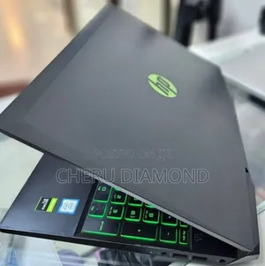 New Laptop HP 14-dq1088wm 8GB Intel Core i5 SSD 256GB