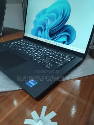 New Laptop Dell Latitude 7420 16GB Intel Core i7 SSD 512GB