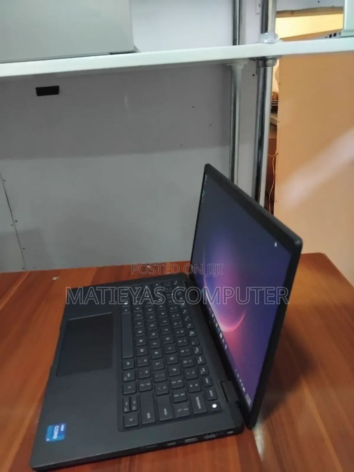 New Laptop Dell Latitude 7420 16GB Intel Core i7 SSD 512GB