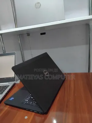 New Laptop Dell Latitude 7420 16GB Intel Core i7 SSD 512GB