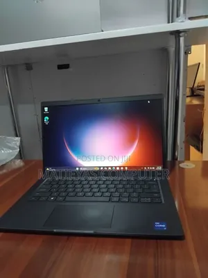 New Laptop Dell Latitude 7420 16GB Intel Core i7 SSD 512GB