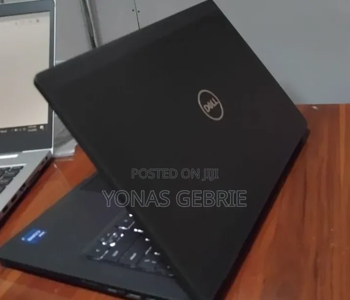 New Laptop Dell 16GB Intel Core i7 SSD 512GB