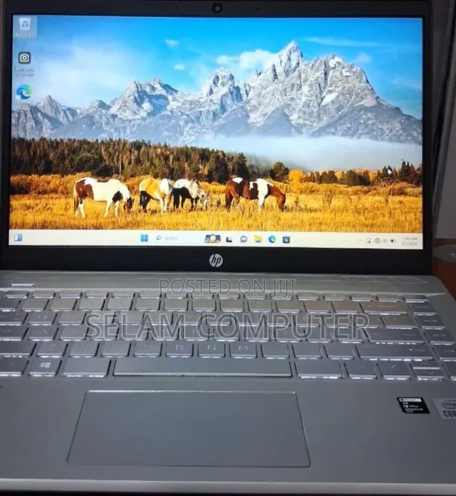 New Laptop HP Pavilion 15 8GB Intel Core i5 SSD 512GB