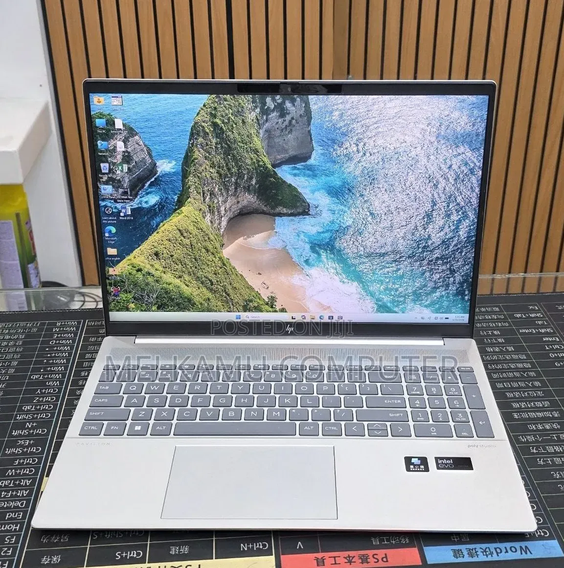 New Laptop HP Pavilion 15 16GB Intel Core i7 SSD 1T
