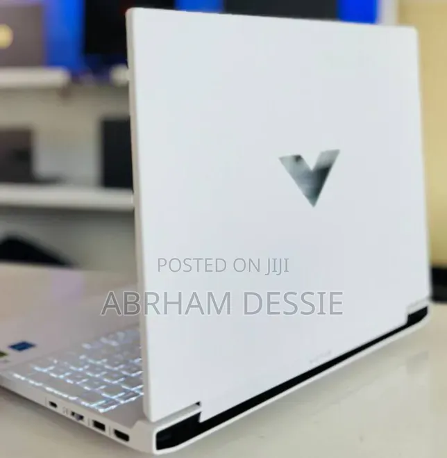 New Laptop HP 16GB Intel Core i7 SSD 512GB