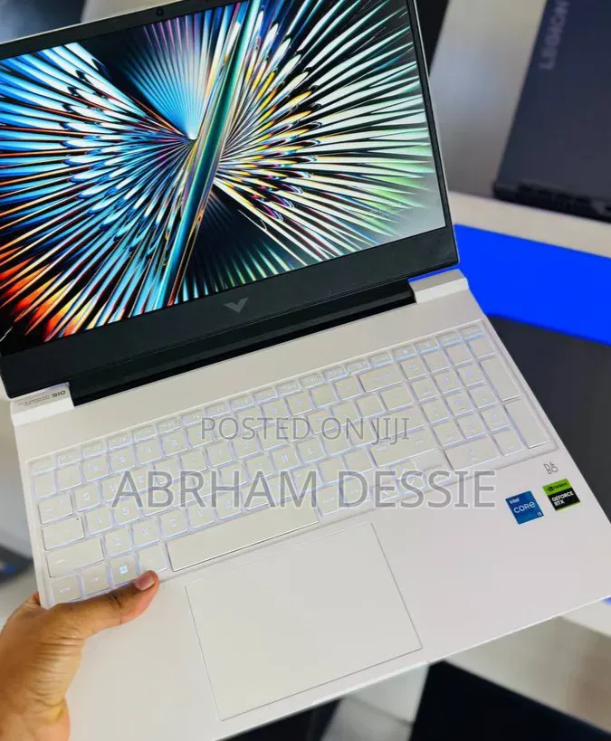 New Laptop HP 16GB Intel Core i7 SSD 512GB