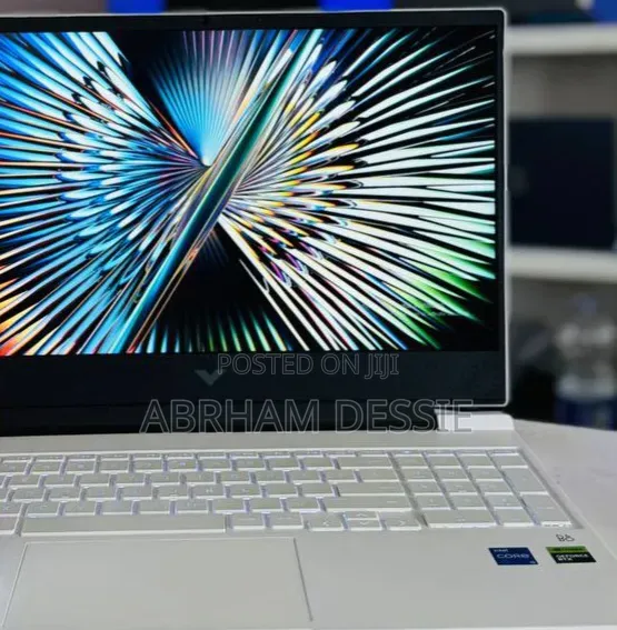 New Laptop HP 16GB Intel Core i7 SSD 512GB