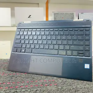 New Laptop HP Spectra 13 16GB Intel Core i7 SSD 512GB