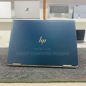 New Laptop HP Spectra 13 16GB Intel Core i7 SSD 512GB
