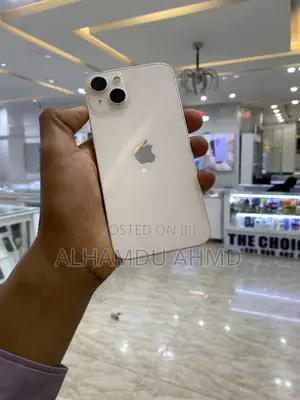 Apple iPhone 13 128 GB