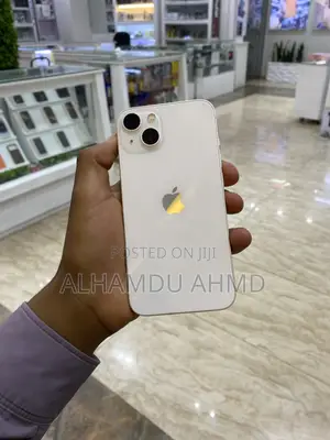 Apple iPhone 13 128 GB