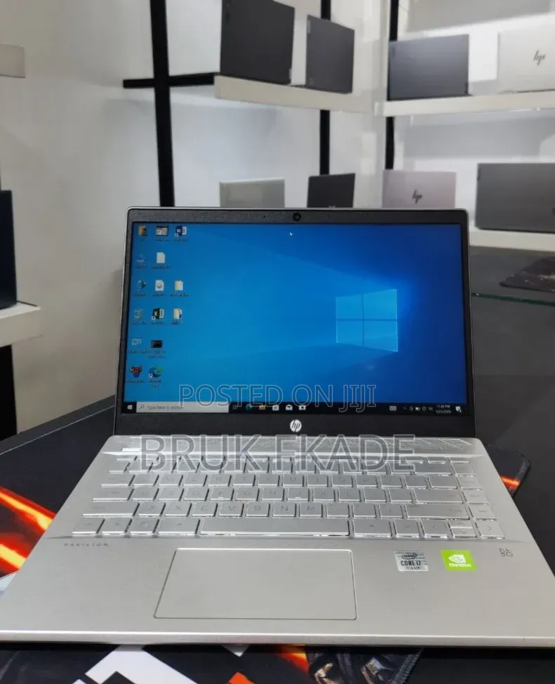 New Laptop HP Pavilion 14 16GB Intel Core i7 SSD 512GB
