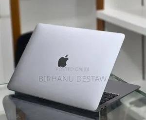 New Laptop Apple MacBook Air 2020 M1 8GB Apple M1 SSD 512GB