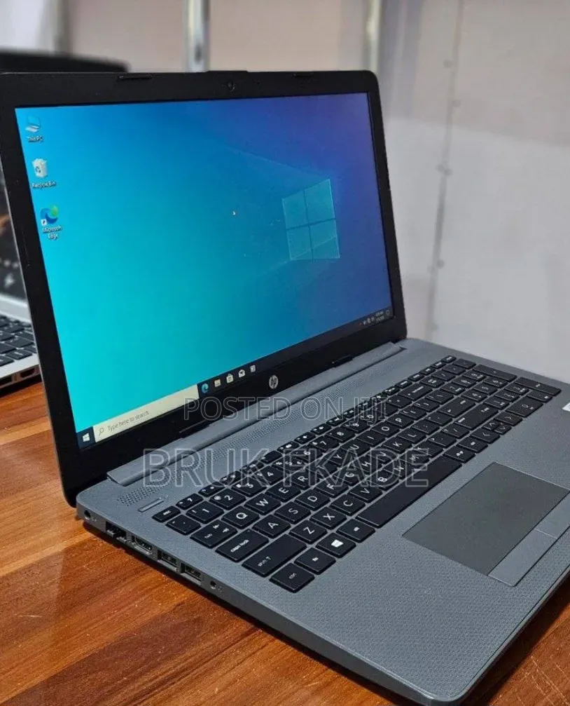 New Laptop HP Stream Notebook 8GB Intel Core i5 SSD 1T