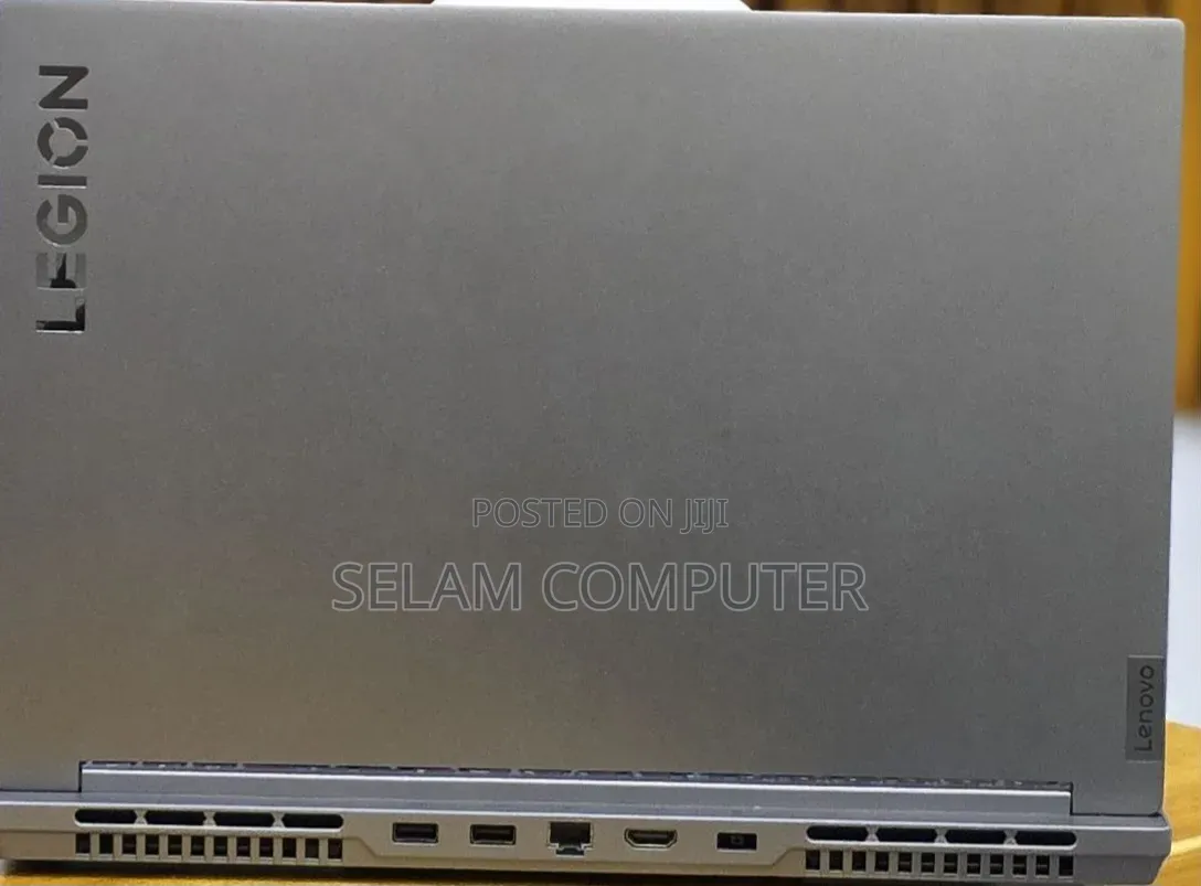 New Laptop Lenovo Legion 5 16GB AMD Ryzen 7 SSD 1T