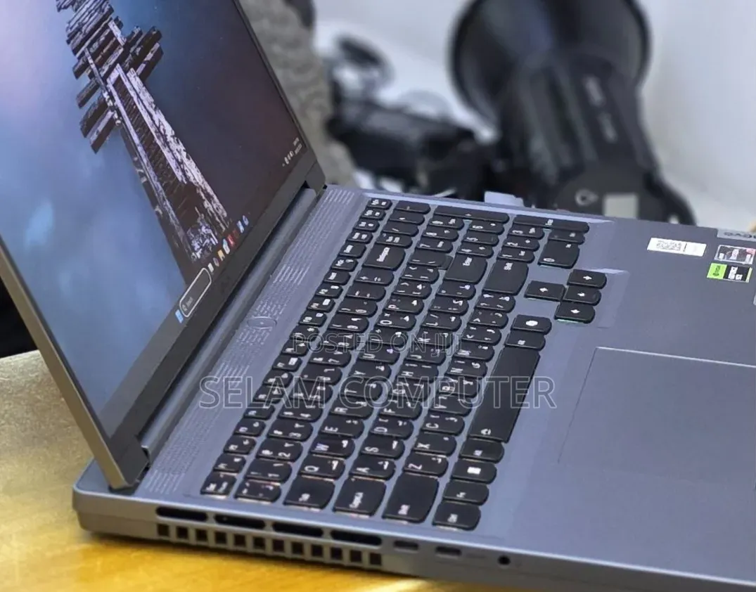 New Laptop Lenovo Legion 5 16GB AMD Ryzen 7 SSD 1T
