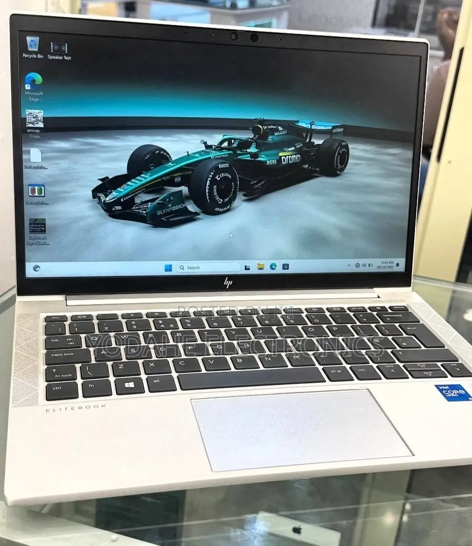 New Laptop HP EliteBook 830 G8 16GB Intel Core i5 SSD 512GB