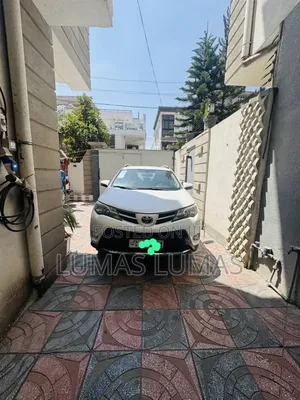 Toyota RAV4 2015 White