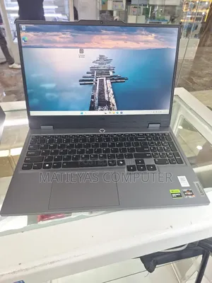 New Laptop Lenovo LOQ 15ARP9 16GB AMD Ryzen 5 SSD 512GB