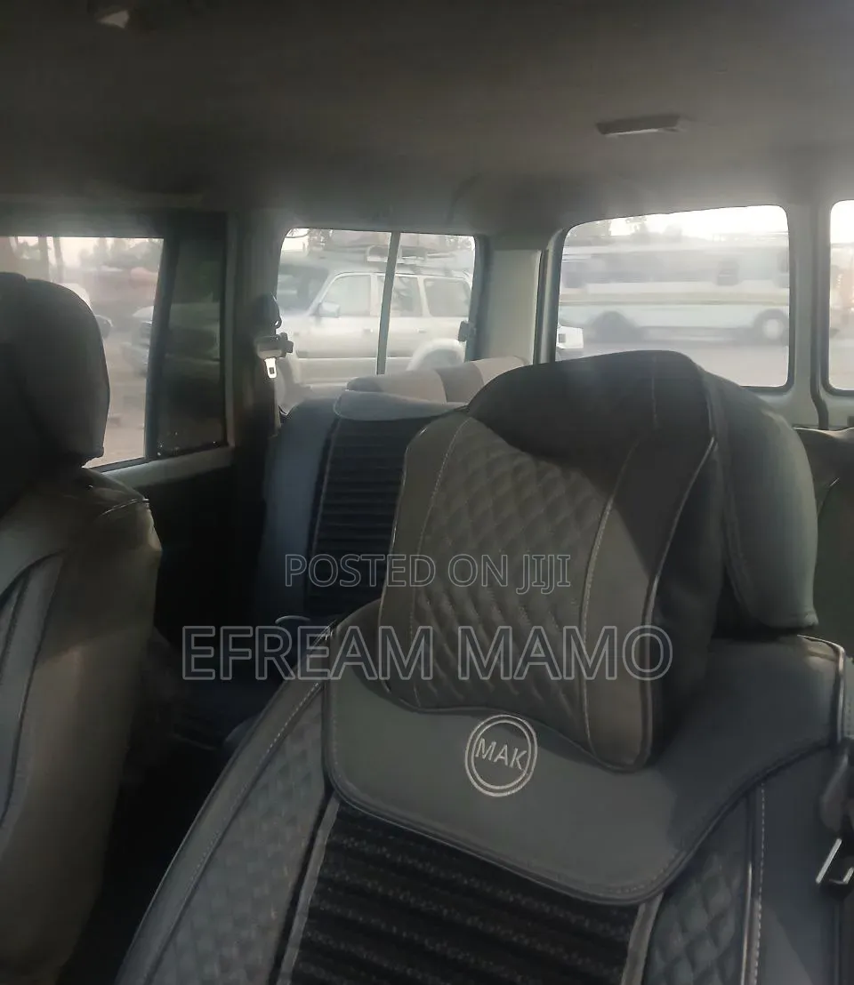 Toyota Land Cruiser 90 1997