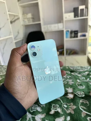 New Apple iPhone 12 128 GB Green