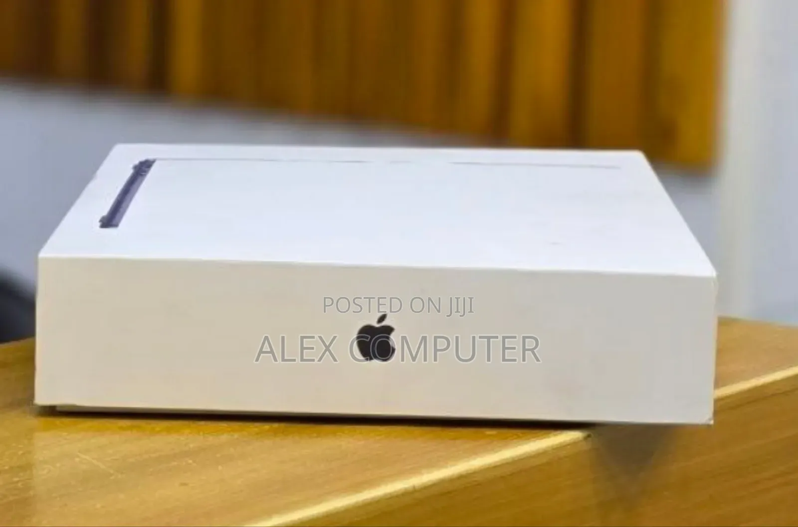 New Laptop Apple MacBook Air 2026 M5 13-inch 16GB Apple M5 SSD 512GB