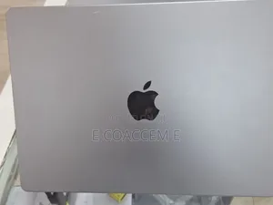 New Laptop Apple MacBook 16GB SSD 512GB