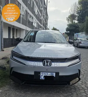 Honda e:NS2 68.8 kWh FWD 2025 Silver