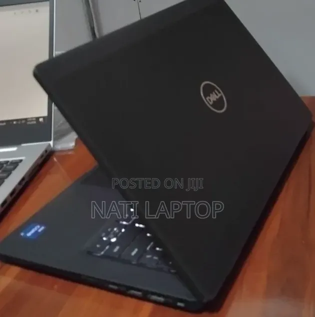 New Laptop Dell Latitude 7420 16GB Intel Core i7 SSD 512GB