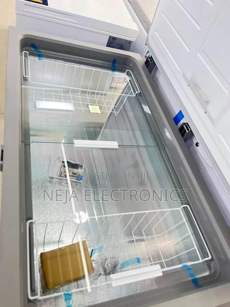 Midea Chest Freezers 340,L for Sales in Delivery