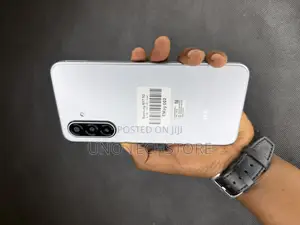 New Samsung Galaxy M17 5G 128 GB White