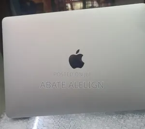 New Laptop Apple MacBook Air 2018 8GB Intel Core i5 SSD 128GB