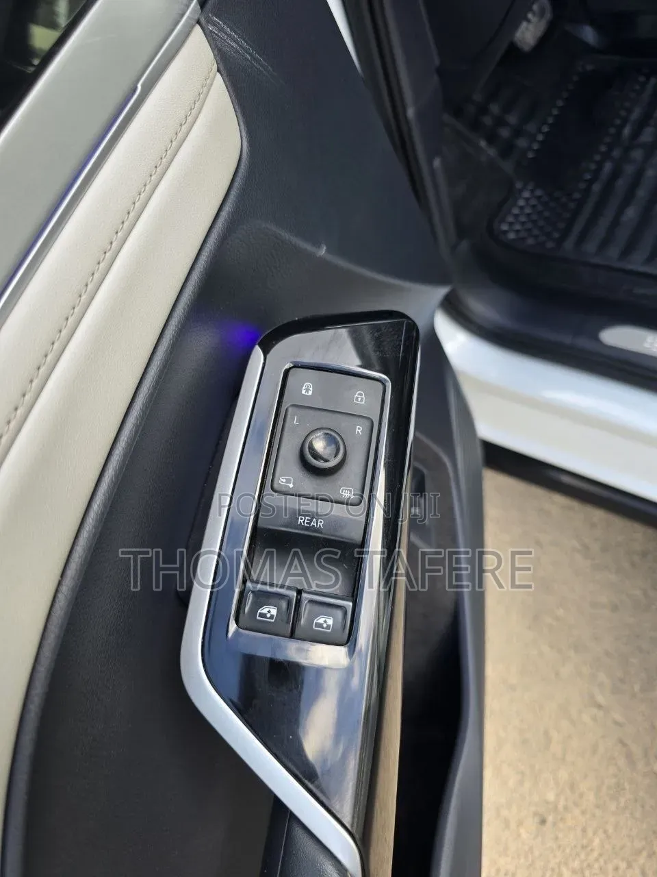Volkswagen ID.6 2024 White