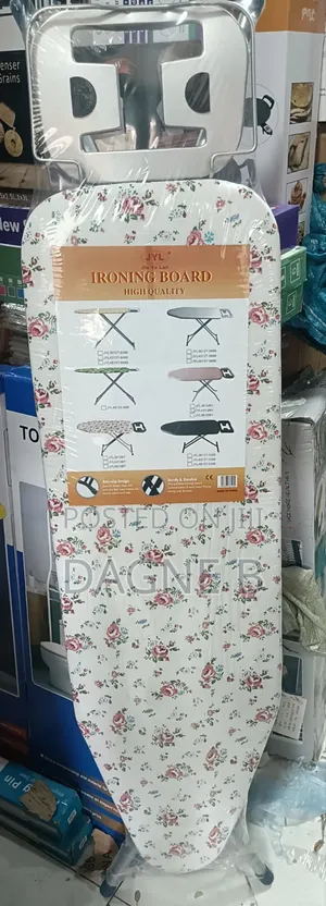 Jyl Ironing Board የልብስ መተኮሻ ቦርድ