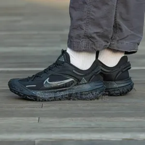 Nike Acg Mountain Fly Made in Vietnam