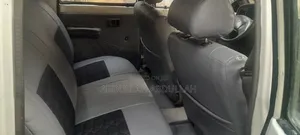Toyota Hilux 1994 White