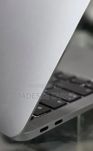 New Laptop Apple MacBook Air 2020 M1 16GB Apple M1 SSD 256GB