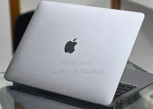 New Laptop Apple MacBook Air 2020 M1 16GB Apple M1 SSD 256GB