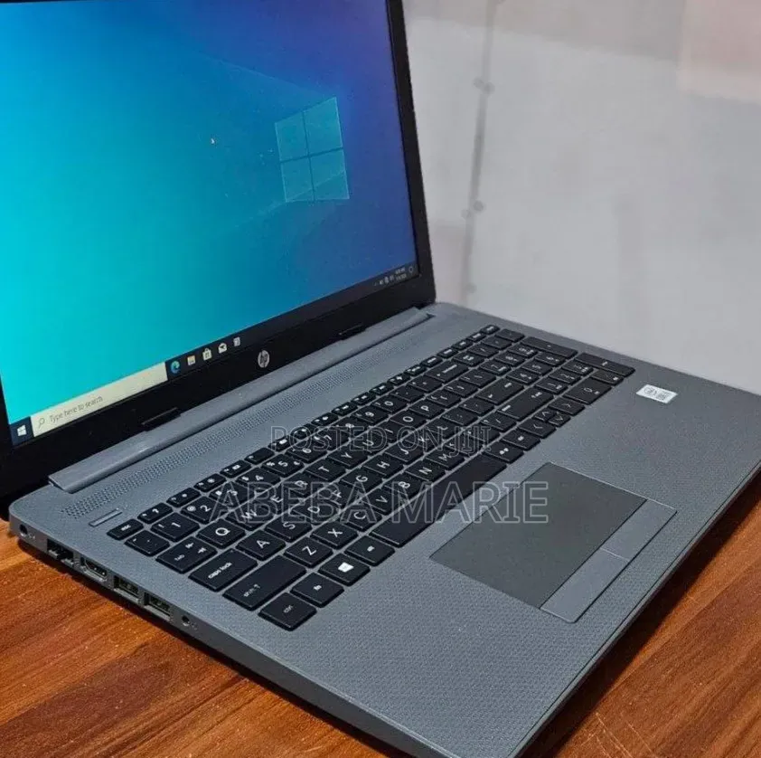 New Laptop HP Stream Notebook 8GB Intel Core i5 HDD 1T